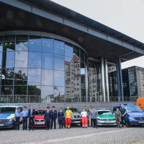 CANALETTO – Das Dresdner Stadtfest vom 15. – 17. August 2025 - Pressemitteilung - Löbtau-Bombe, spannende Technik und Politik zum Anfassen: Die Blaulichtmeile wird zum Jubiläumsstadtfest abwechslungsreicher denn je.