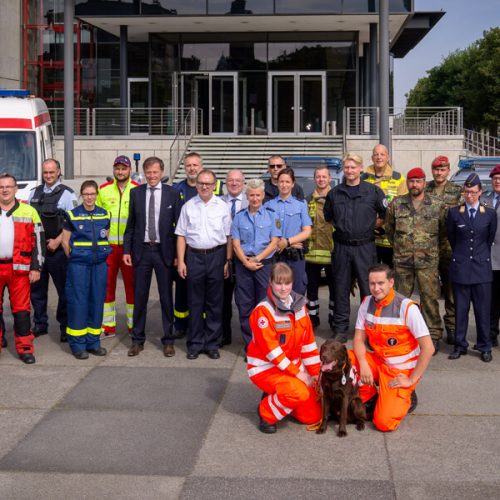 CANALETTO – Das Dresdner Stadtfest vom 15. – 17. August 2025 - Pressemitteilung - Blaulicht meets Politik bei CANALETTO – Das Dresdner Stadtfest