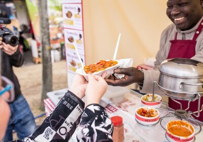 Künstlerbild von CANALETTO - Street-Food-Markt